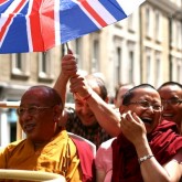 Sherab Gyaltsen Rinpoche and friends sightseeing in London, 29 July 2013