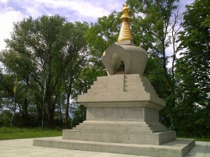 Stupa of Miracles, Kuchary
